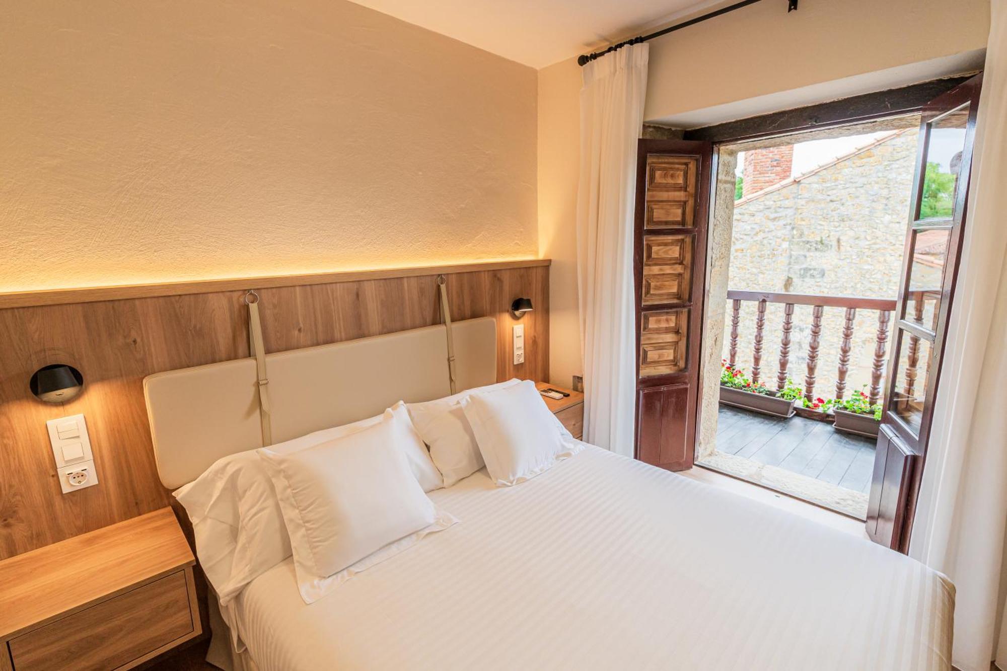Hotel R Santillana Santillana del Mar Esterno foto